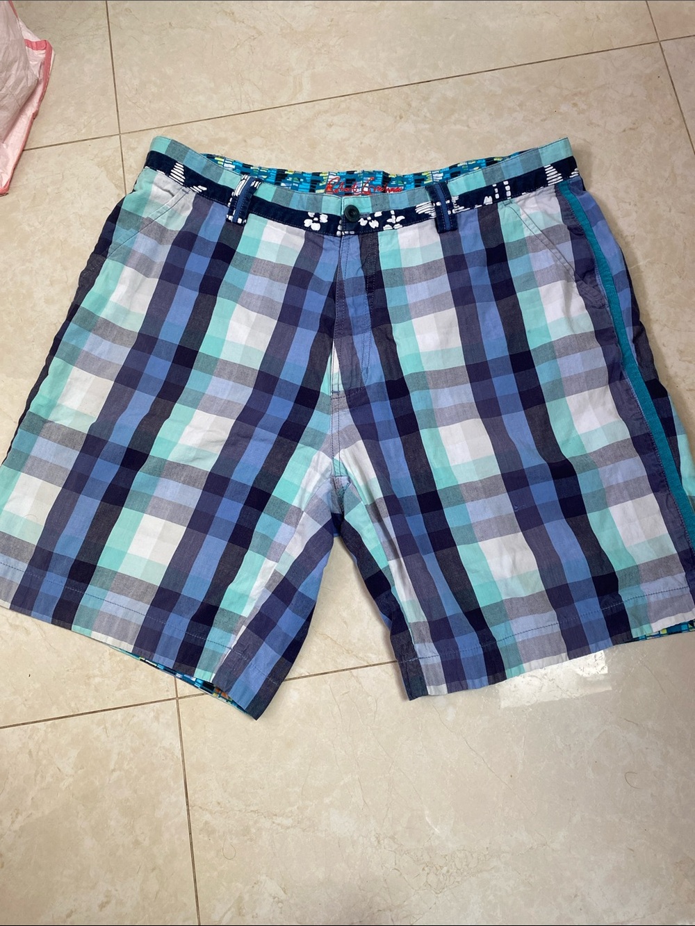 Robert Graham Men’s Cotton Checkered Shorts Size 38